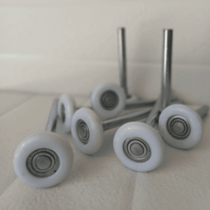 Rueda lateral eje largo porton seccional